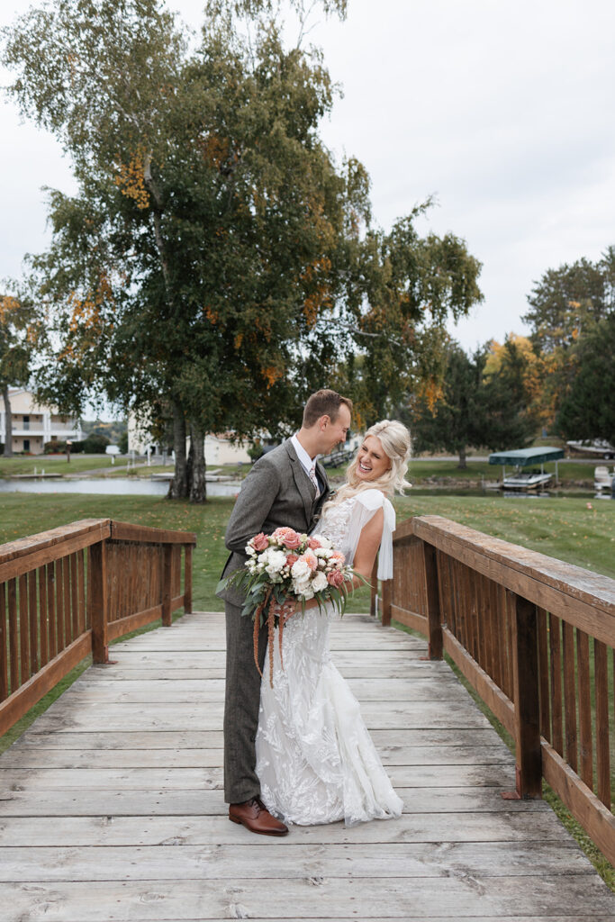 Minnesota wedding at Madden's Resort on Gull Lake