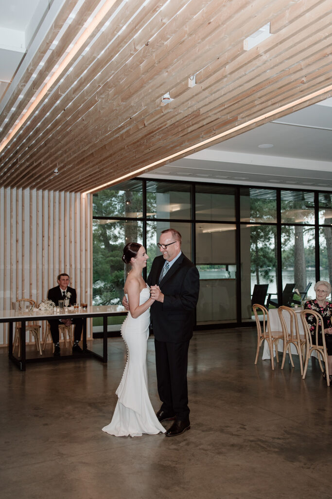 Wedding at Catalyst by Nature Link in Nisswa, MN