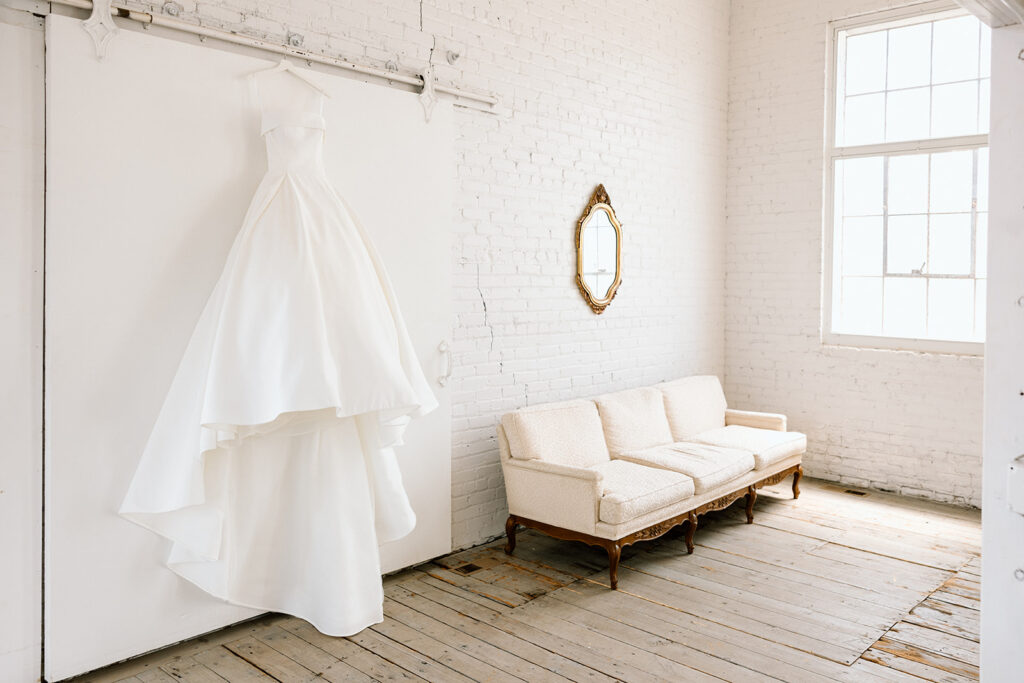 colorful wedding details